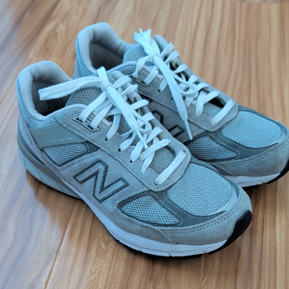 New Balance Light Gray Athletic Shoes